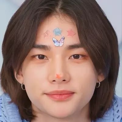 Hyunjin thumbnail