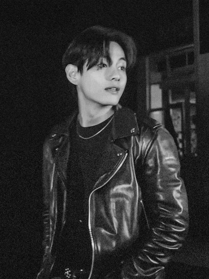 Kim Taehyung  thumbnail