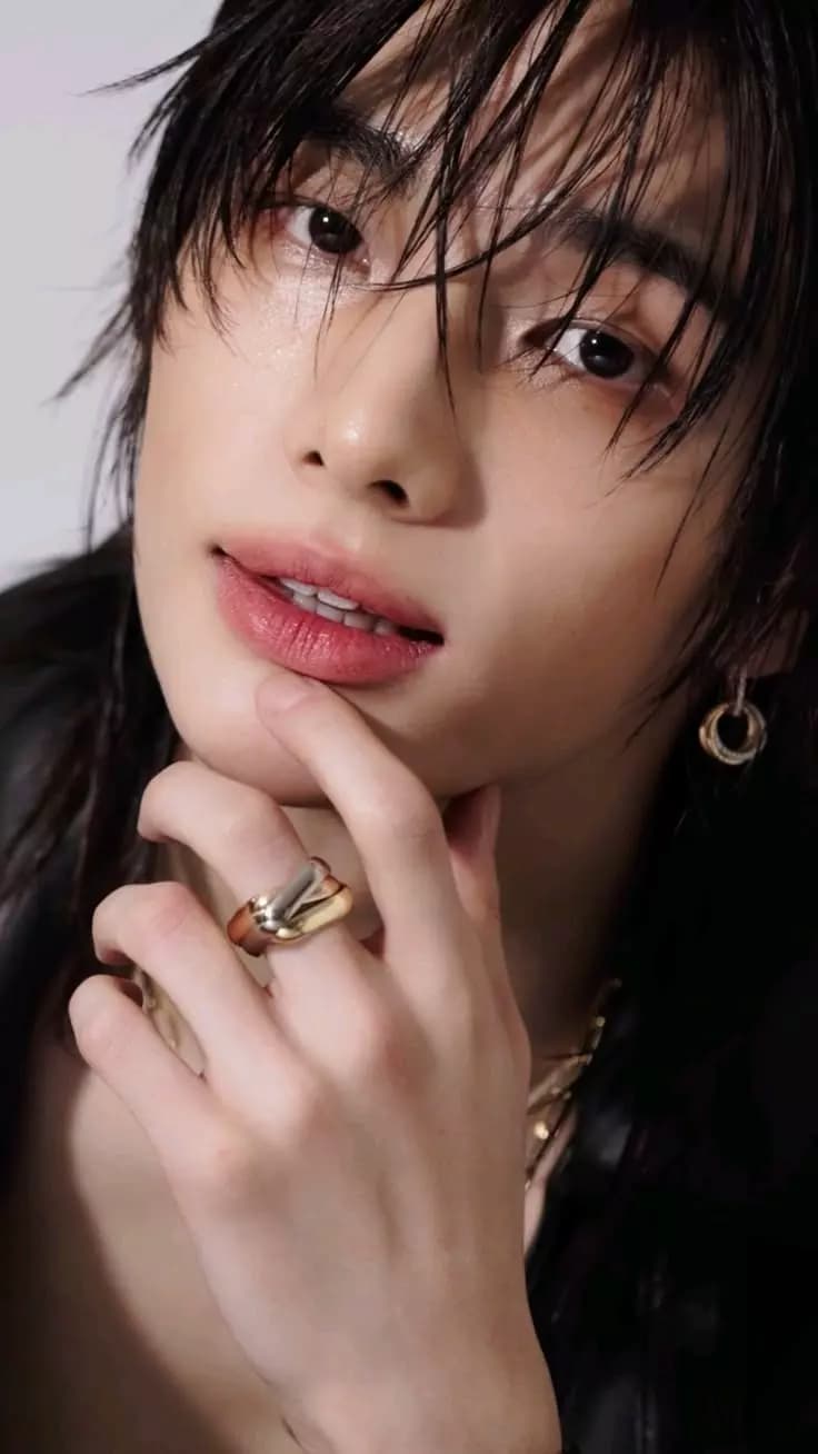 " HWANG HYUNJIN " thumbnail