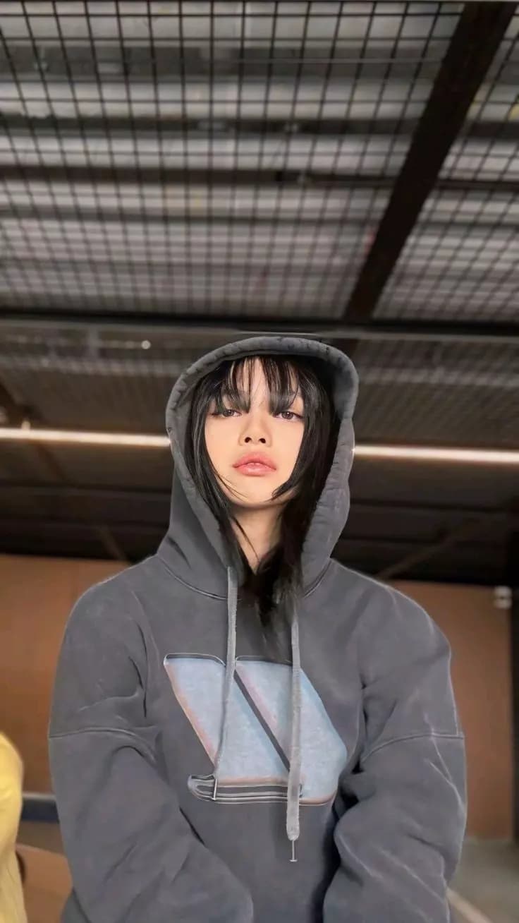 Lisa thumbnail