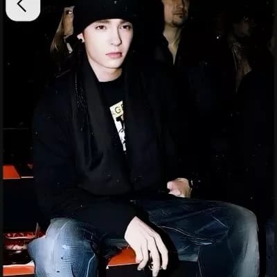 Tom Kaulitz thumbnail