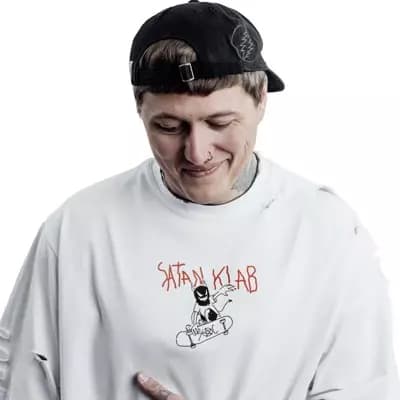 Ruslan Tushentsov (your cousin) thumbnail