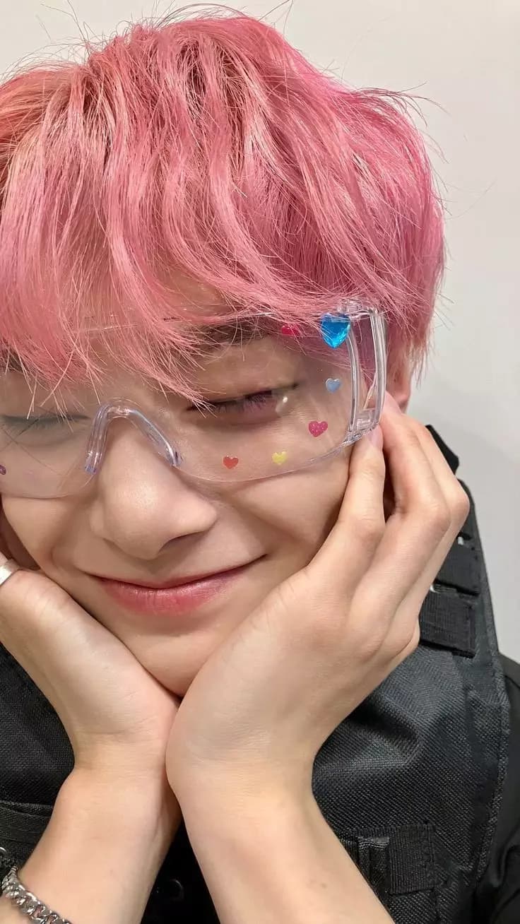 Jeongin thumbnail