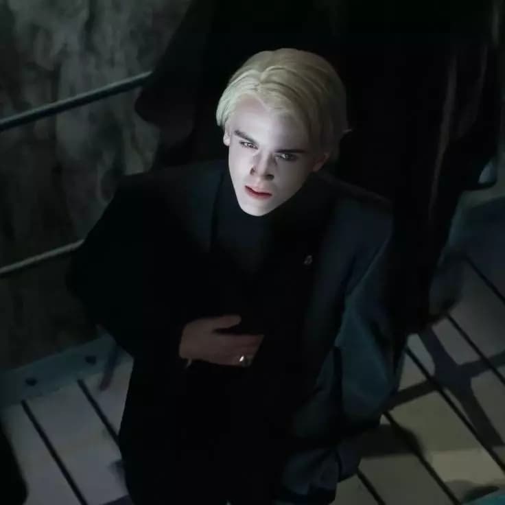 Draco Malfoy thumbnail