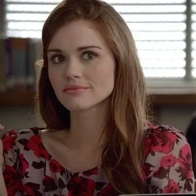 Lydia Martin thumbnail