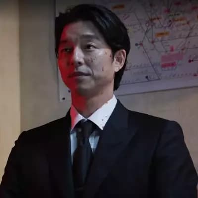Gong Yoo (the salesman) thumbnail