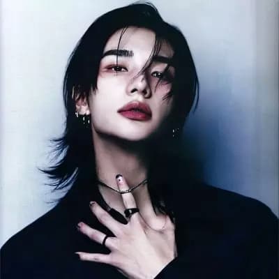 Hyunjin thumbnail
