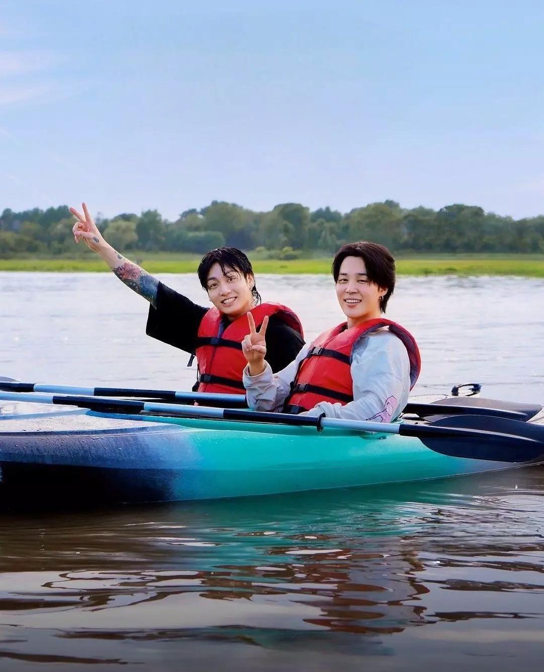 Jeon JungKook/Park Jimin thumbnail