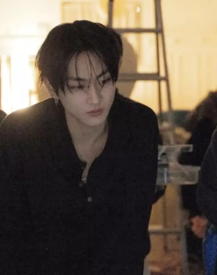 Jungwon  thumbnail