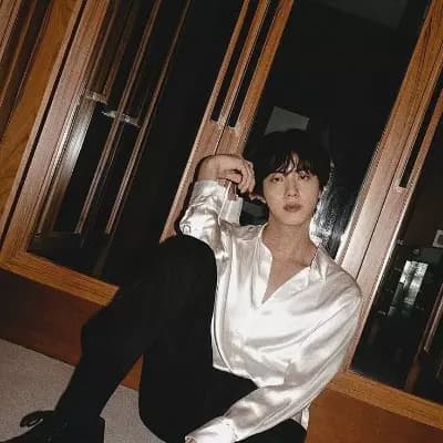 Kim seokjin [Charming mafia king] thumbnail