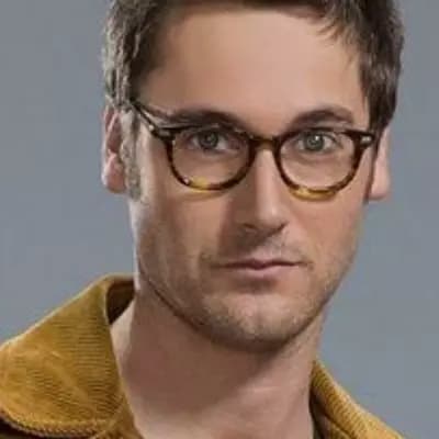 Tom Keen thumbnail