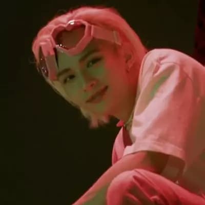 Hyunjin  thumbnail