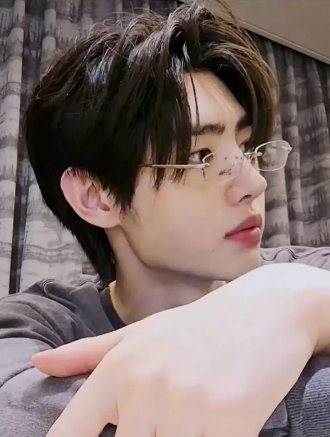 Park Sunghoon  thumbnail