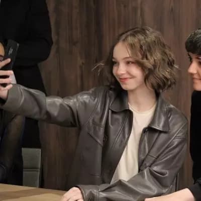 Emma Myers thumbnail