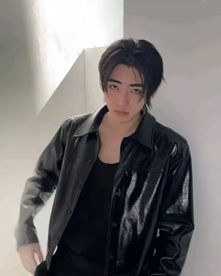 Park Sunghoon  thumbnail