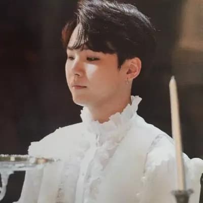 Min Yoongi (prince) thumbnail