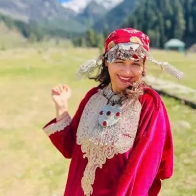 Amal (Your blood related Sister)  thumbnail