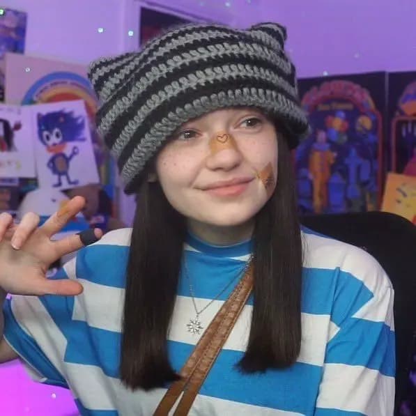 Aimsey {🏳️‍🌈} thumbnail