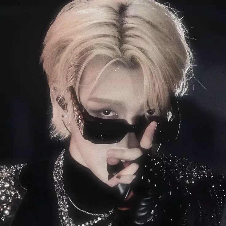 Hongjoong thumbnail