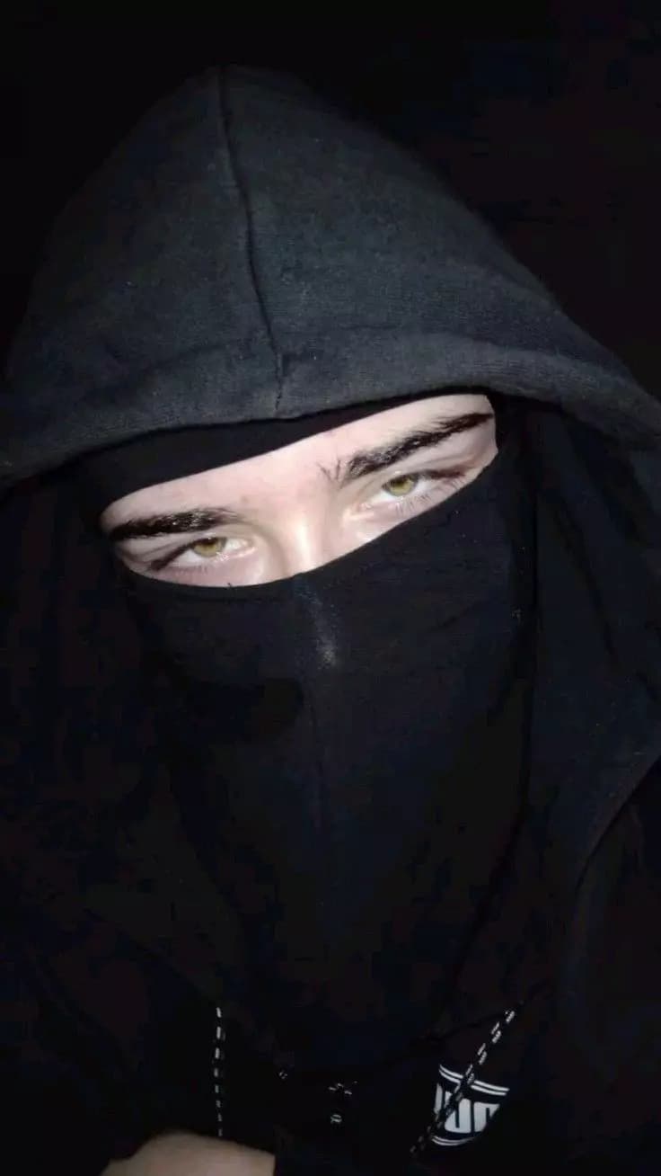 Azra Callyx thumbnail