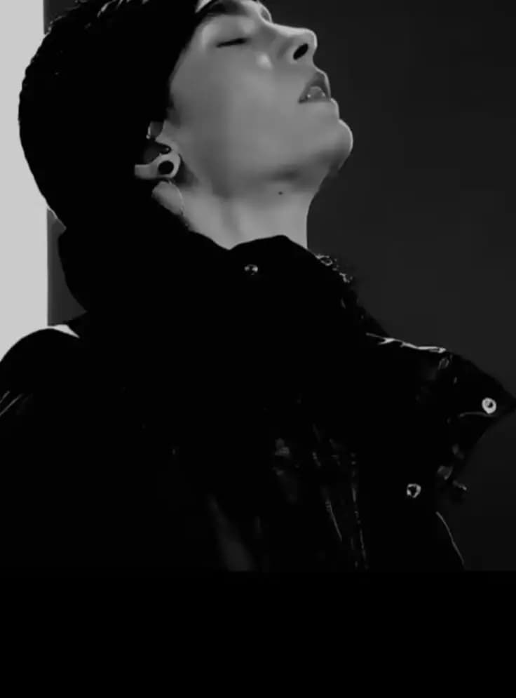 Tom kaulitz thumbnail