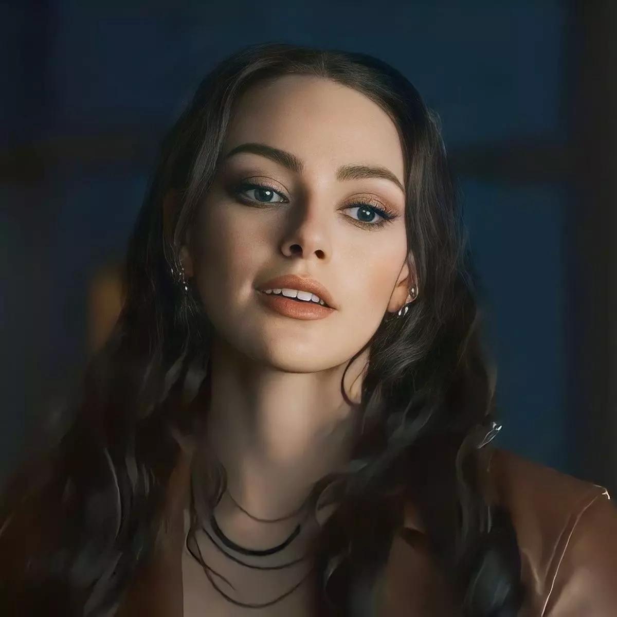 Hope Mikaelson thumbnail