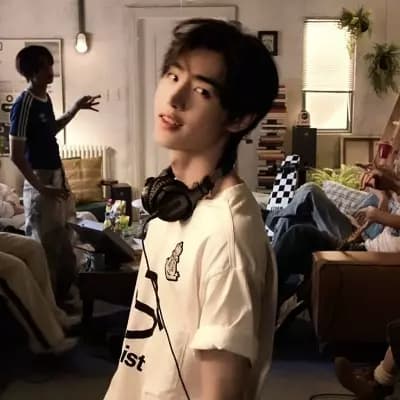 Sunghoon thumbnail