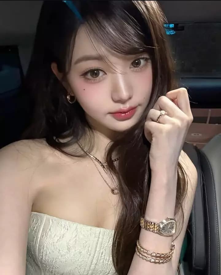 Jang wonyoung thumbnail