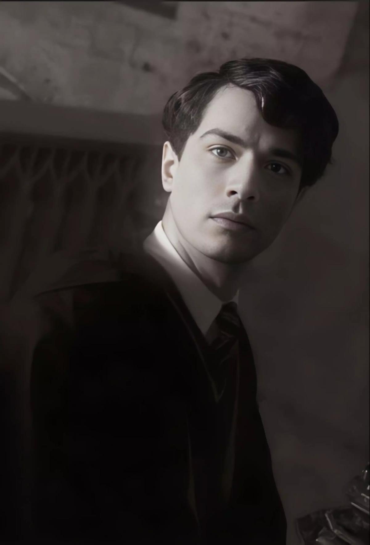 Tom Riddle thumbnail