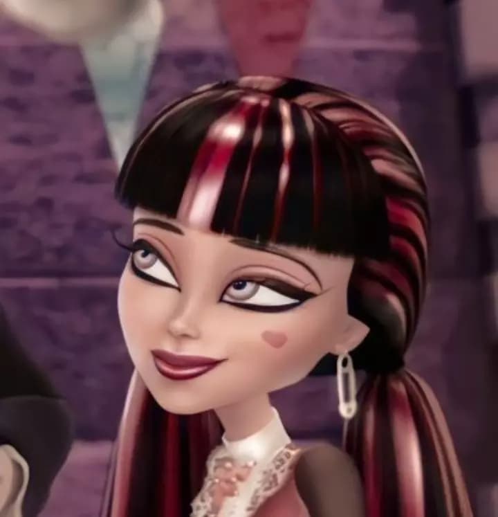 Draculaura  thumbnail