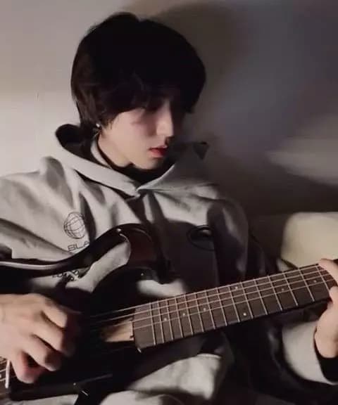 Han Jisung thumbnail