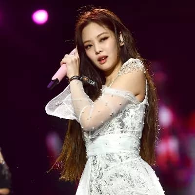Jennie thumbnail