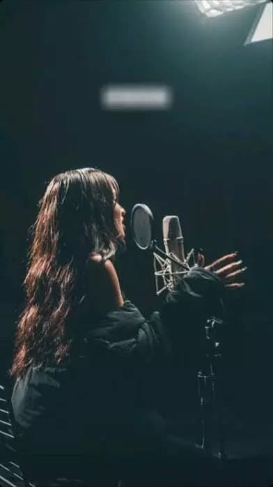 Disguised singer thumbnail