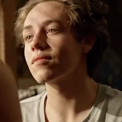 Gallagher Carl thumbnail