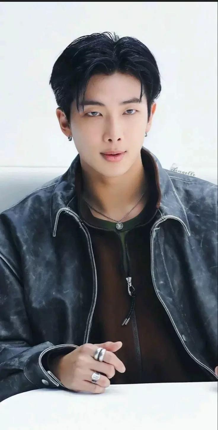 Kim Namjoon thumbnail