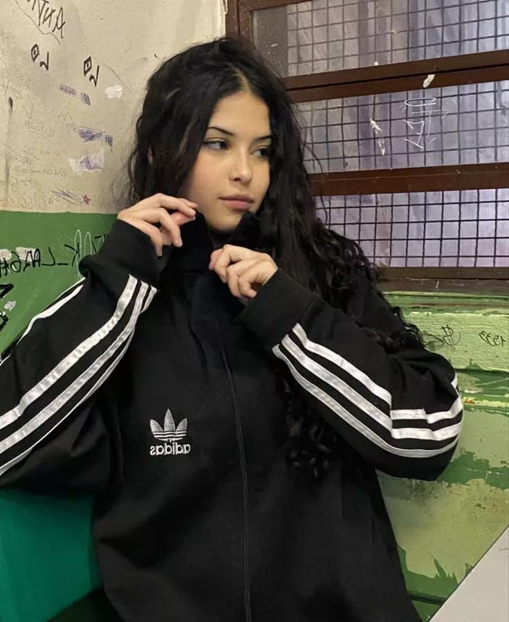 Leandra as sister thumbnail