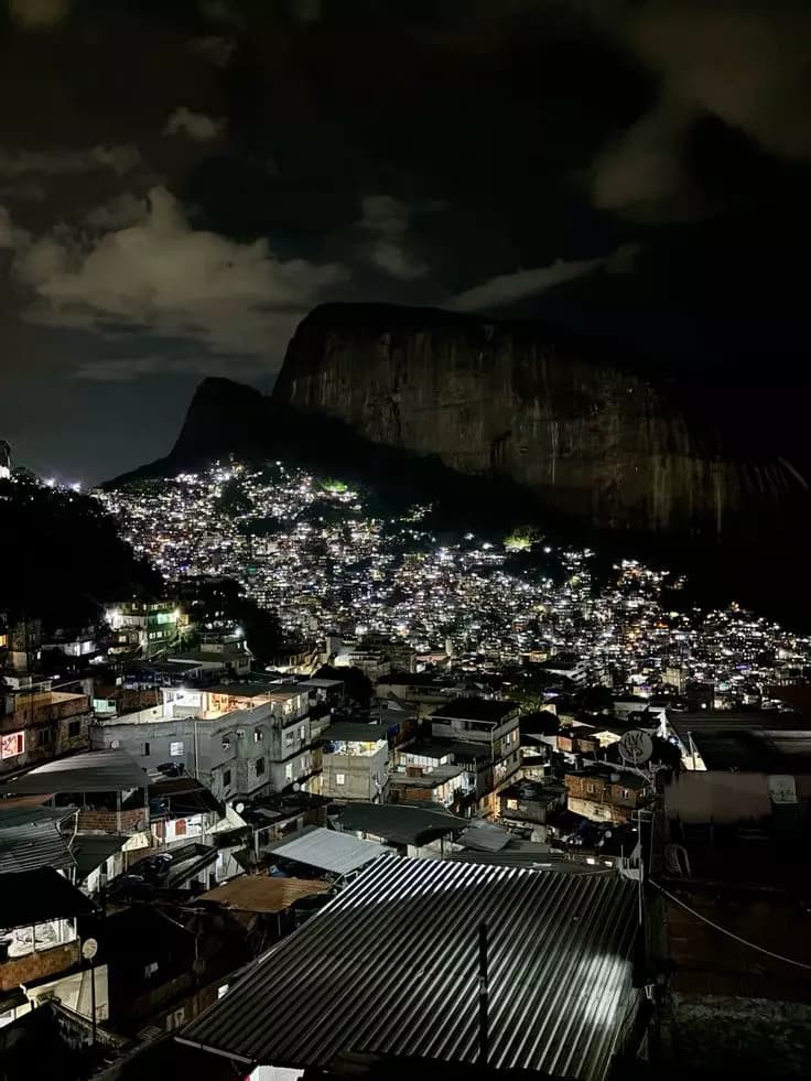 Life in the favela-RPG thumbnail