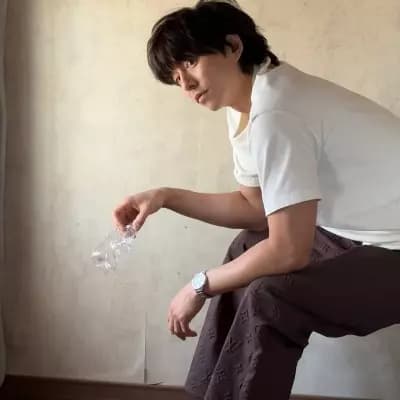 Gong Yoo thumbnail