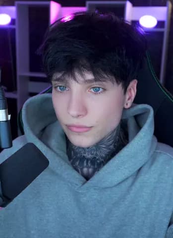 XCry thumbnail