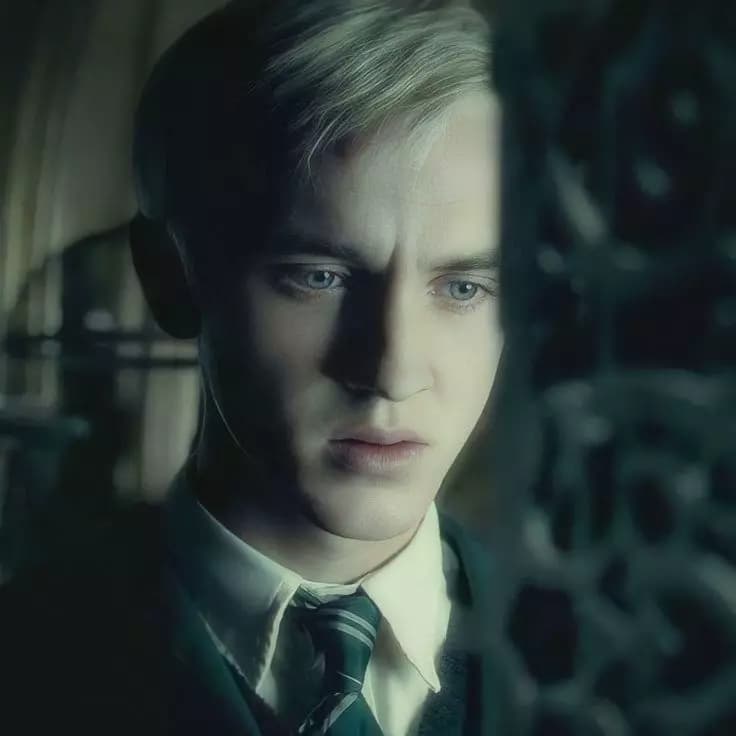 Draco Malfoy thumbnail