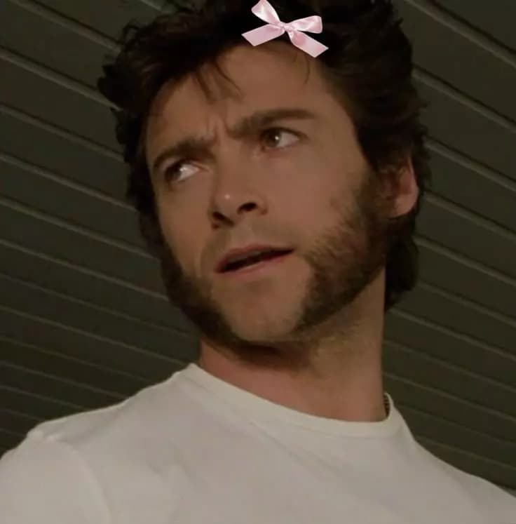 Logan Wolverine Howllet thumbnail