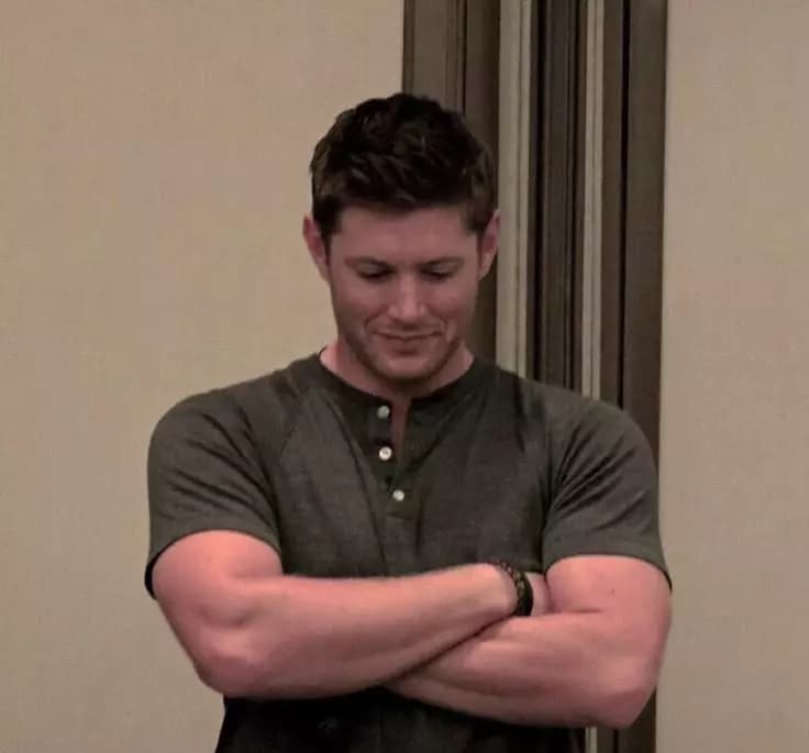 Dean Winchester thumbnail