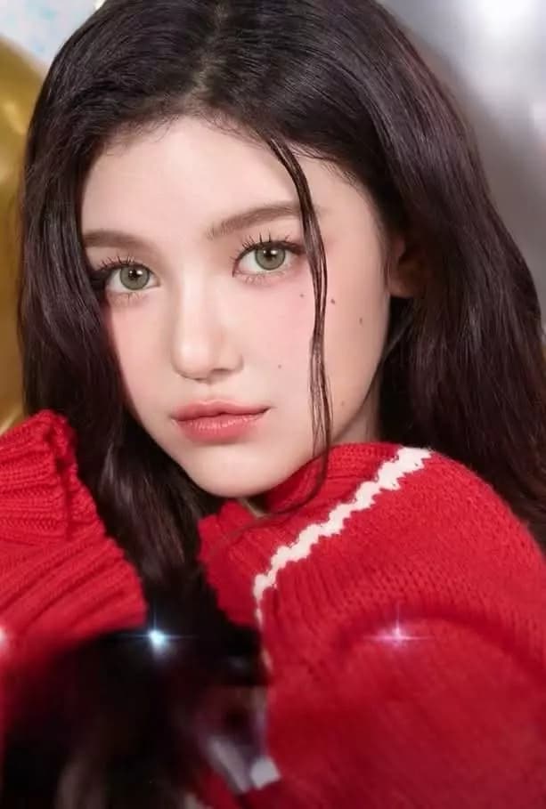 Danielle thumbnail
