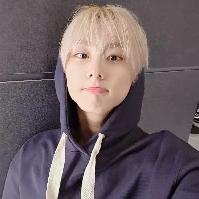 Jungwon Yang  thumbnail