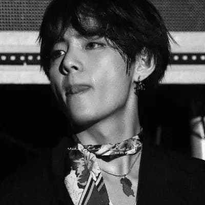 Kim Taehyung thumbnail
