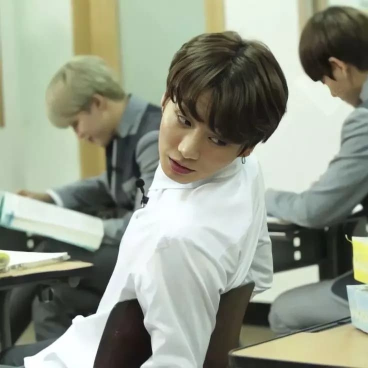 Jungkook bad boy thumbnail