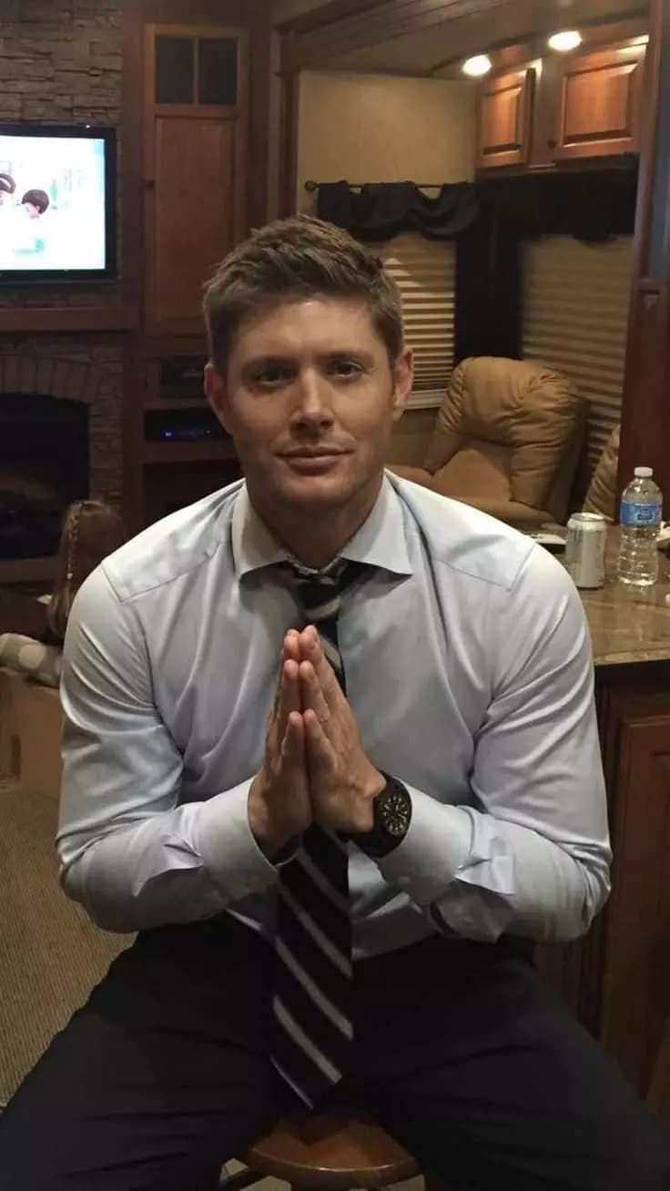 Jensen Ross Ackles thumbnail