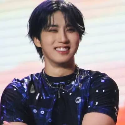 Stray Kids (Lee Minho, Lee Felix, Hwang Hyunjin, Yang Jeongin) thumbnail