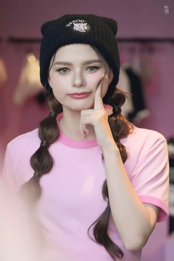 Becky thumbnail