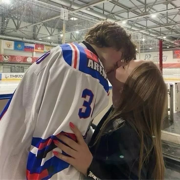 Hockey Player thumbnail
